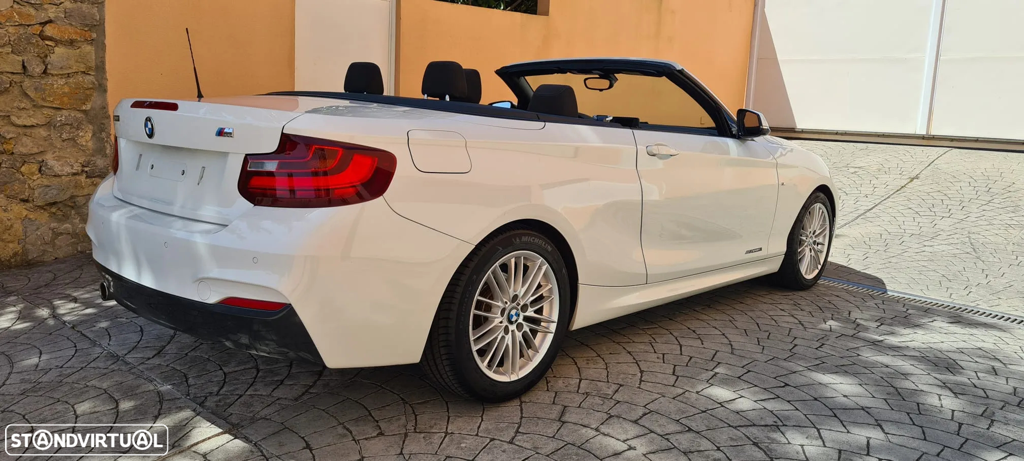 BMW 218 d Cabrio Pack M Auto - 12