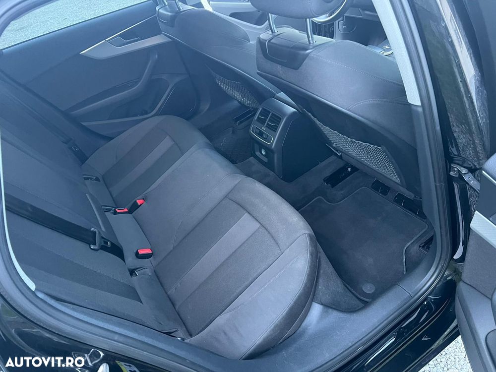 Audi A4 35 TFSI S tronic - 15