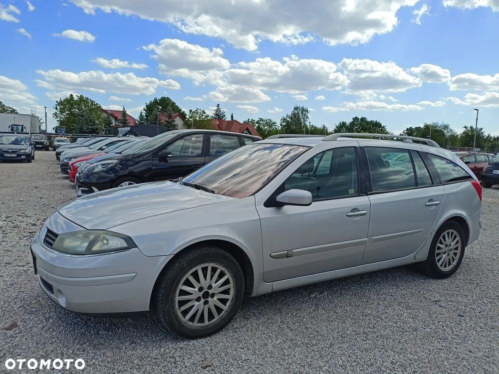 Renault Laguna - 1