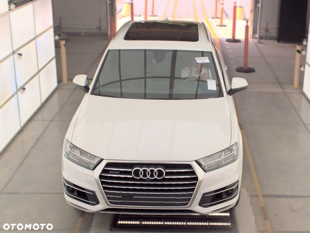 Audi Q7 - 3