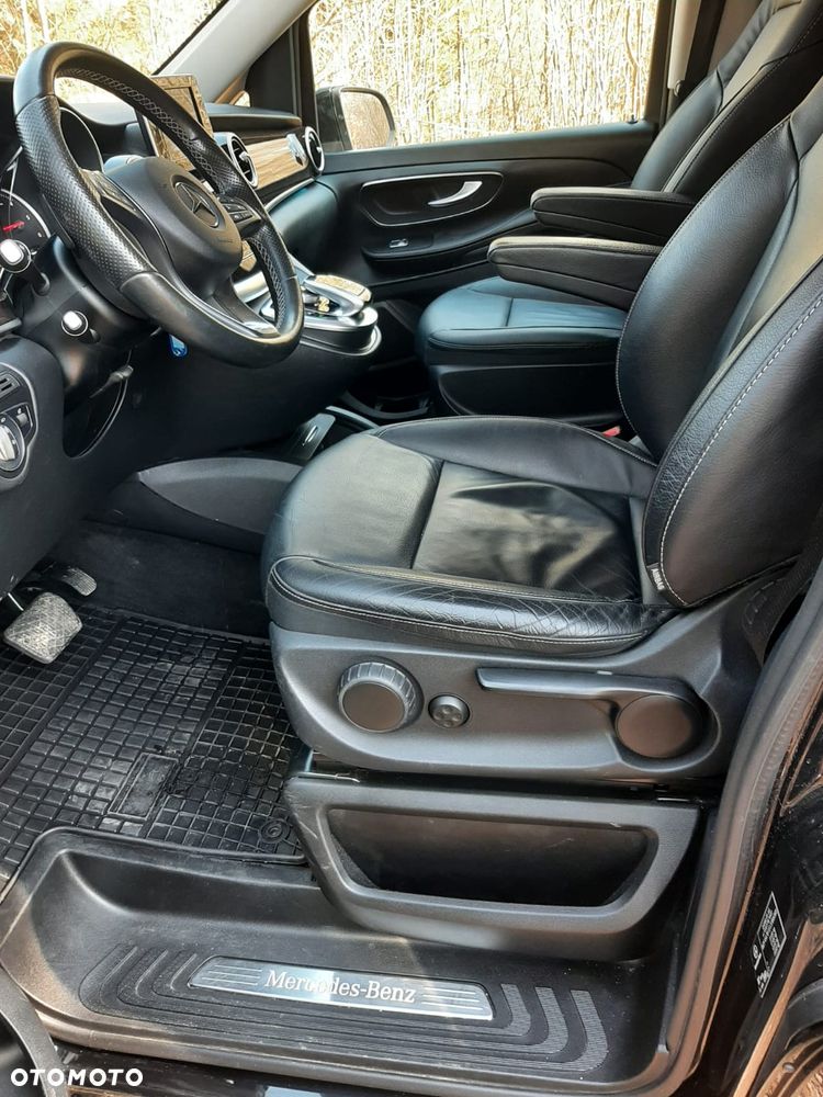 Mercedes-Benz Klasa V 250 (BlueTEC) d extralang 7G-TRONIC Avantgarde - 25