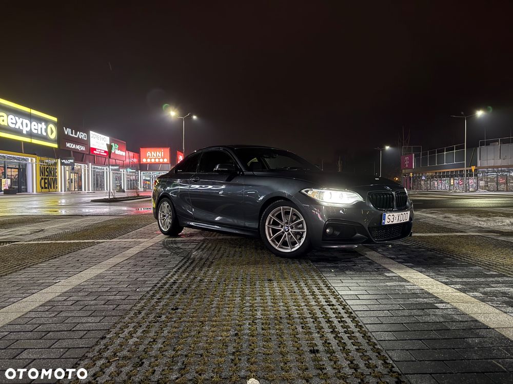 BMW Seria 2 218d - 2