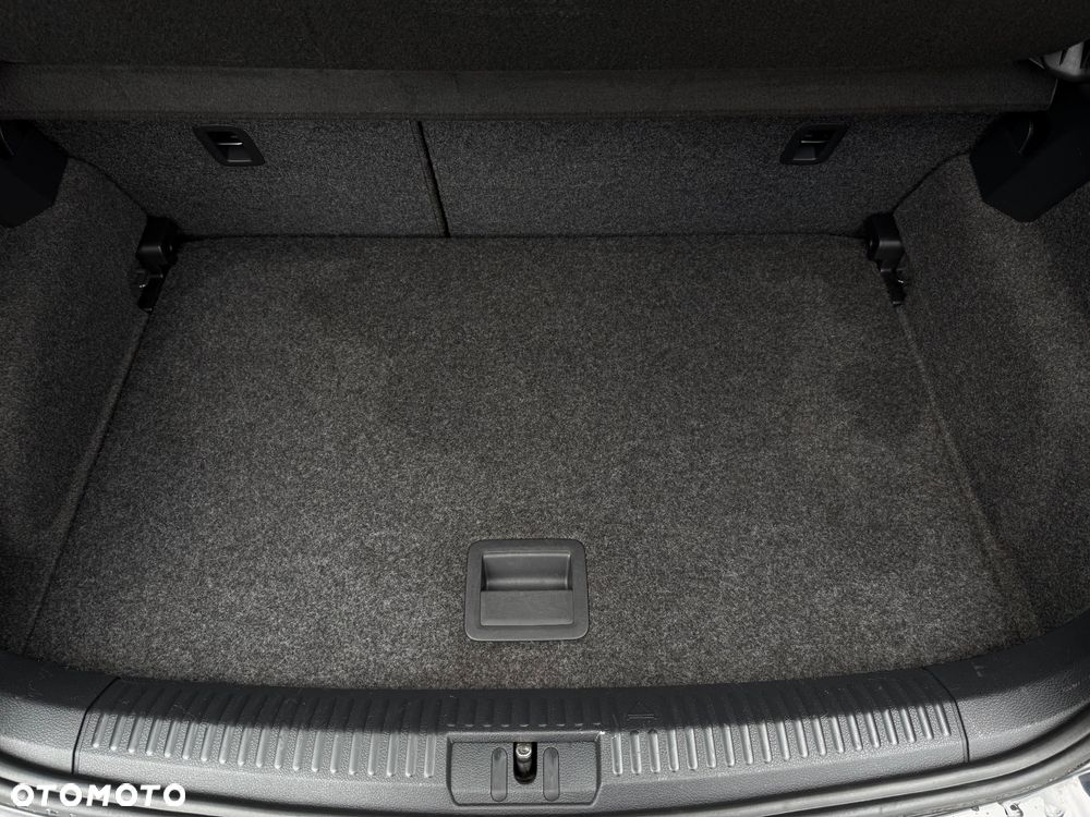 Volkswagen Polo 1.4 TDI (Blue Motion Technology) Comfortline - 36