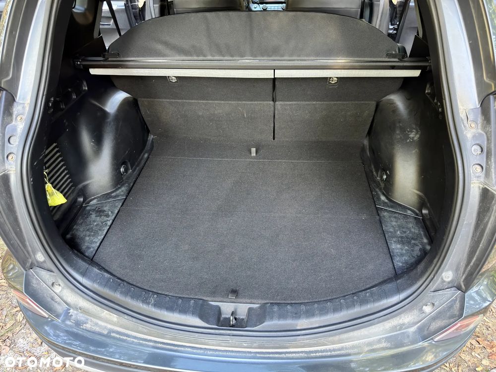 Toyota RAV4 - 28