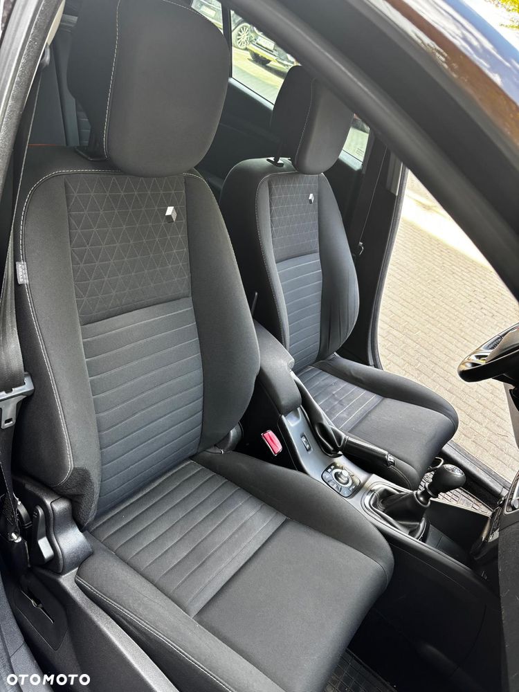 Renault Megane ENERGY TCe 130 Start & Stop LIMITED - 8