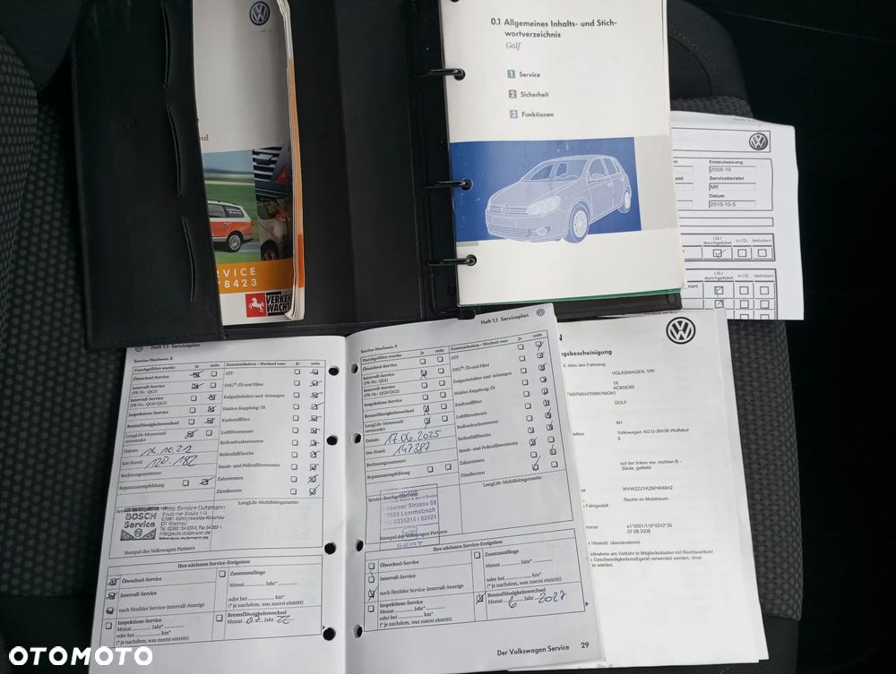 Volkswagen Golf - 27