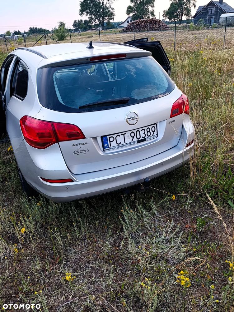 Opel Astra 1.4 T Sport - 9