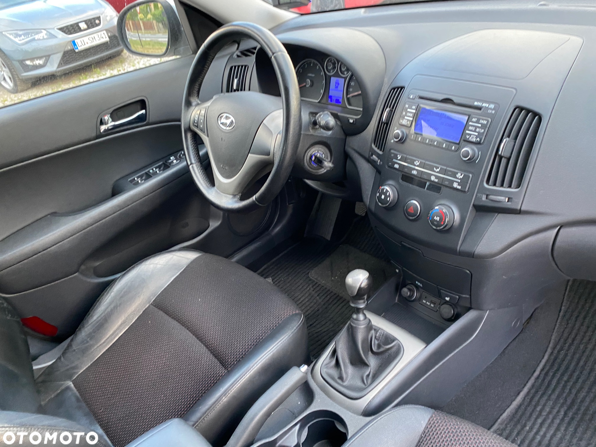Hyundai i30 2.0 Premium - 26