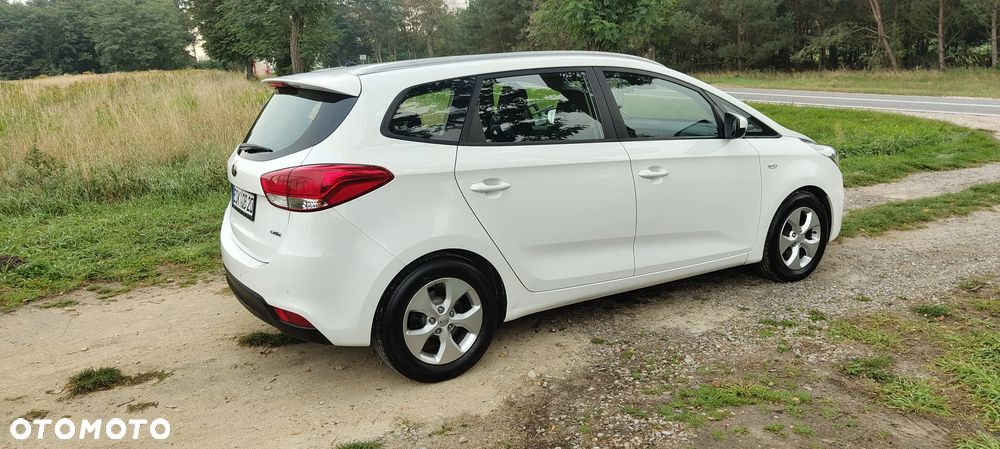 Kia Carens 2013 photo 4