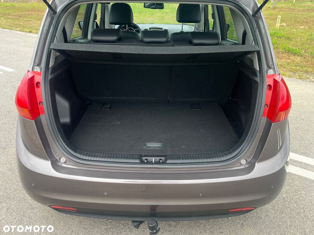Kia Venga 1.6 CVVT Mind - 24