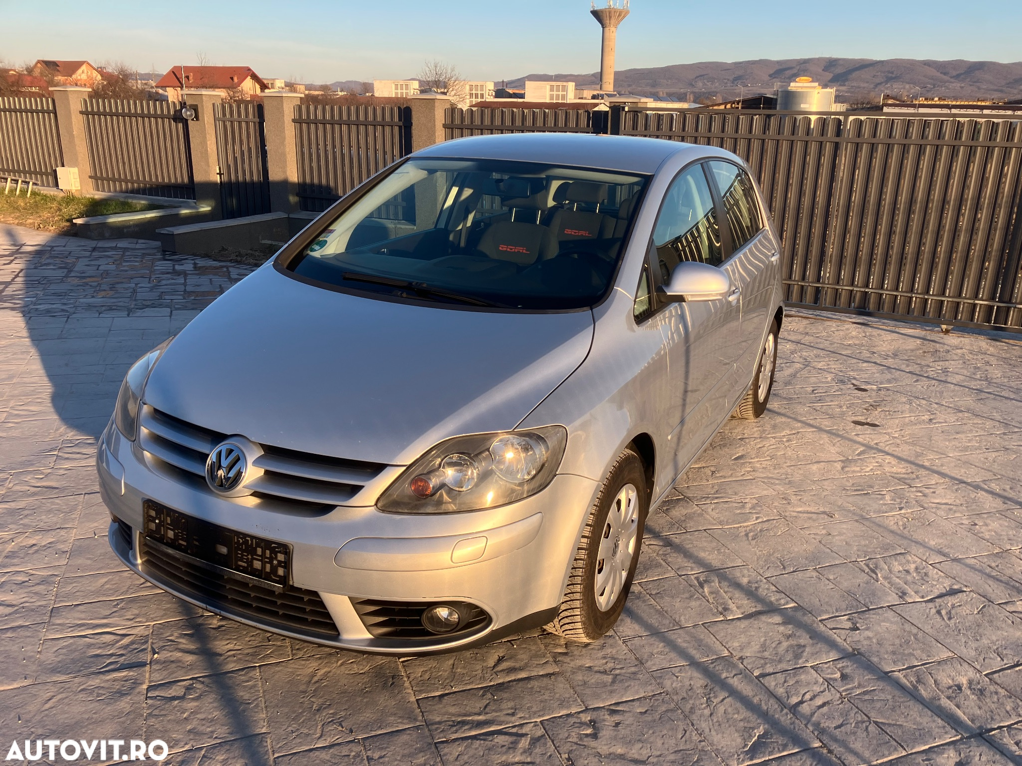 Volkswagen Golf Plus 1.9 TDI Goal - 20
