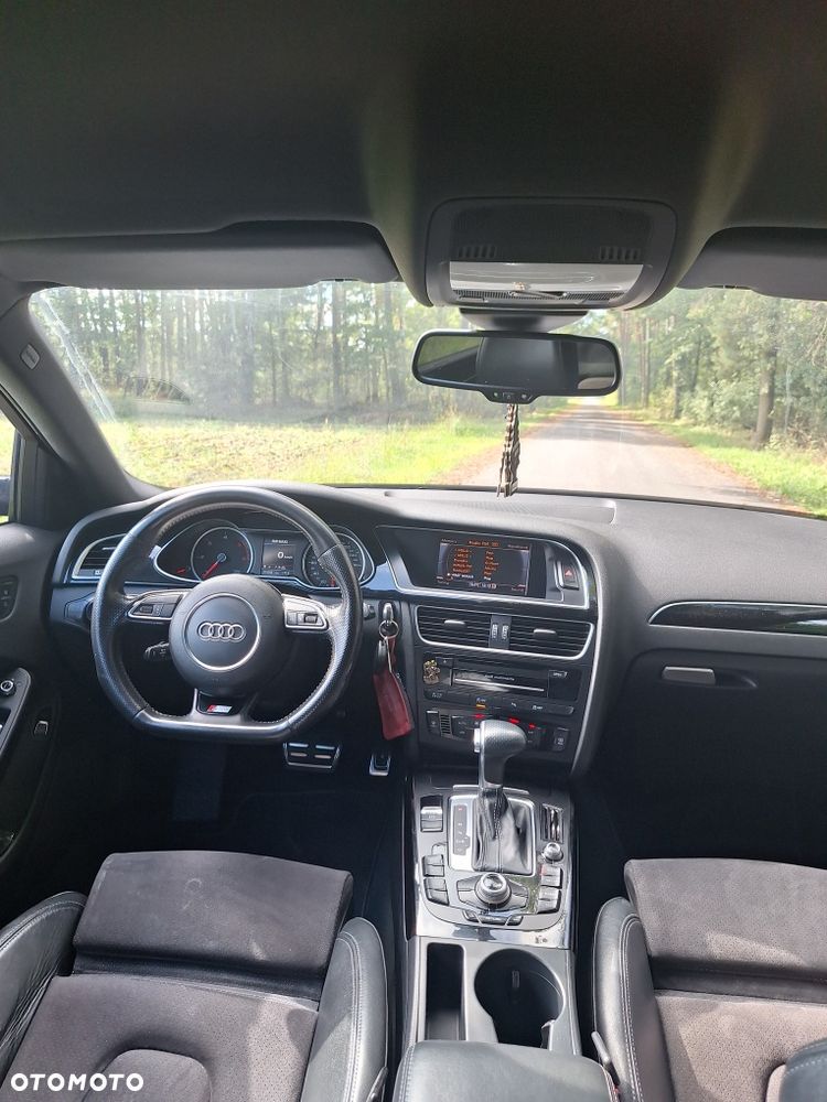 Audi A4 Avant - 2