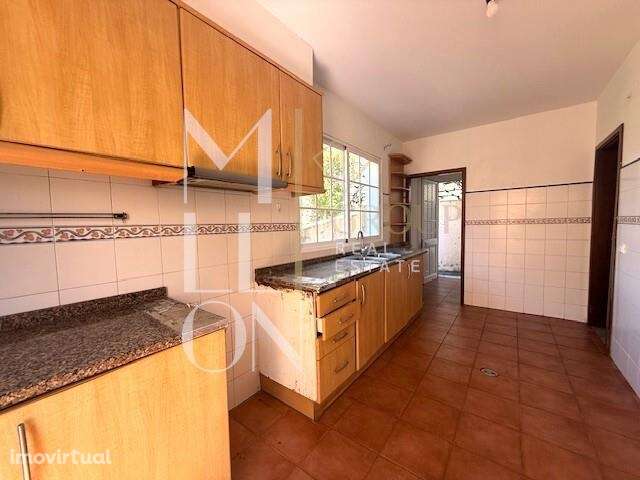 Moradia T2 + 2 com vista, quintal e terreno - Grande imagem: 5/28