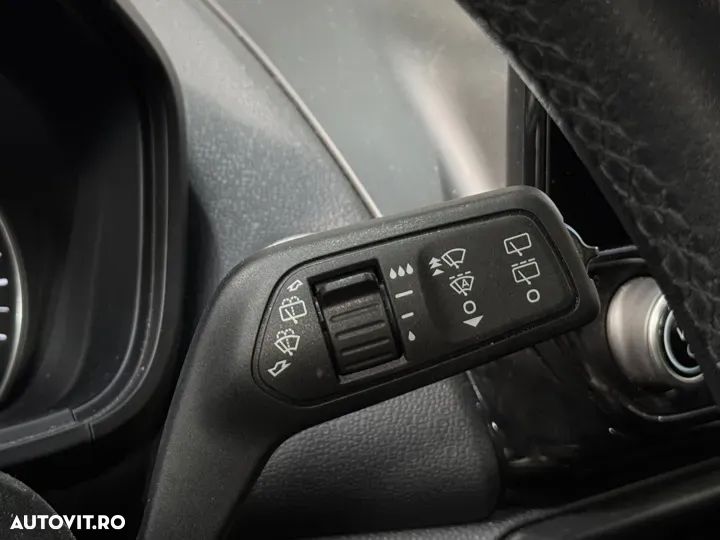Ford EcoSport - 18