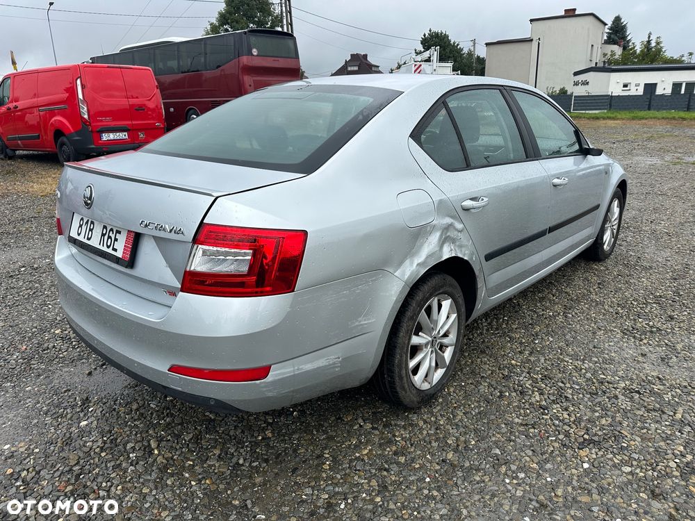 Skoda Octavia 2013 photo 5
