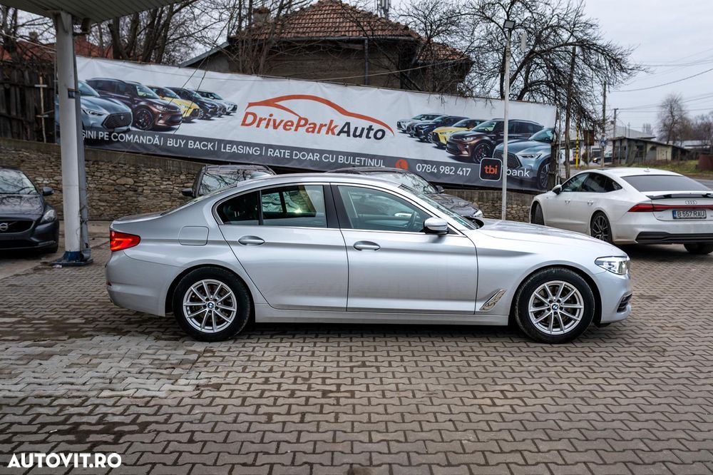 BMW Seria 5 520i Aut. Luxury Line - 8