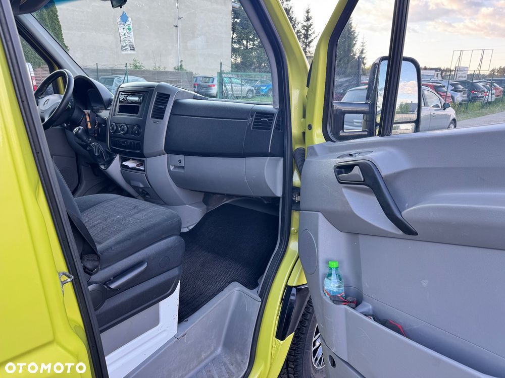 Mercedes-Benz Sprinter 316 - 24