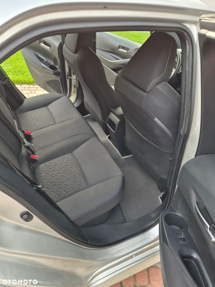 Toyota Corolla 1.8 Comfort - 17