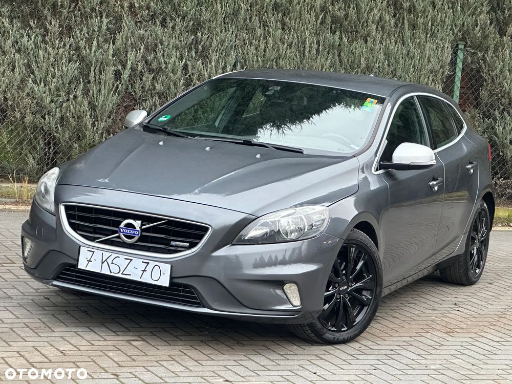 Volvo V40 D2 R Design - 3