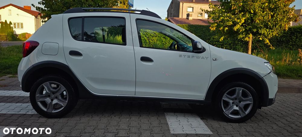 Dacia Sandero Stepway TCe 90 Prestige - 3