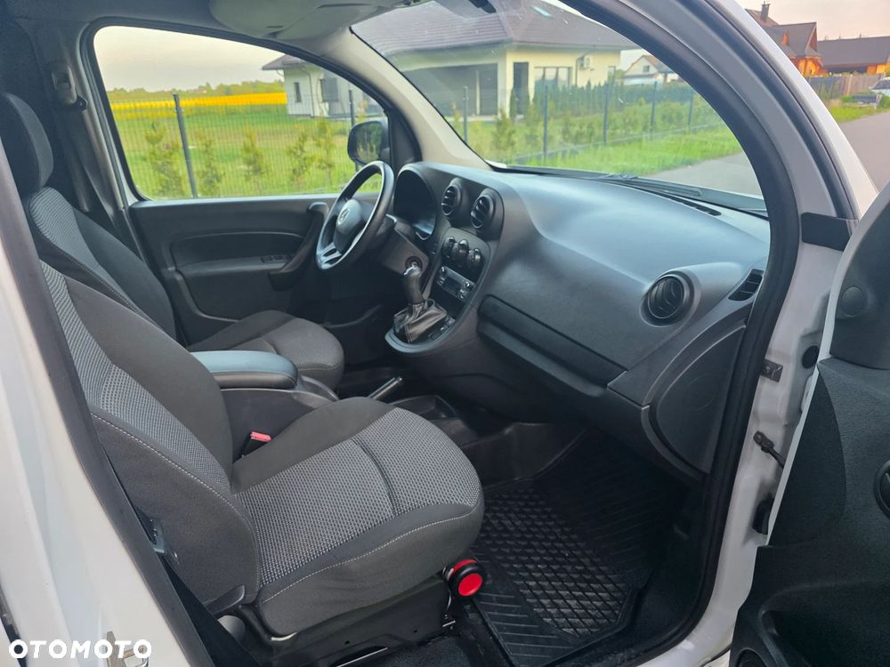 Mercedes-Benz CITAN - 12