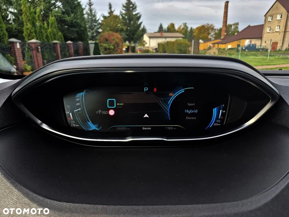 Peugeot 3008 1.6 PureTech Hybrid PHEV Allure Pack S&S EAT8 - 23