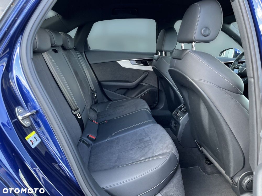 Audi A4 Limousine 40 TFSI mHEV Quattro Advanced S tronic - 14