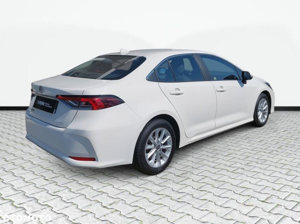 Toyota Corolla - 5