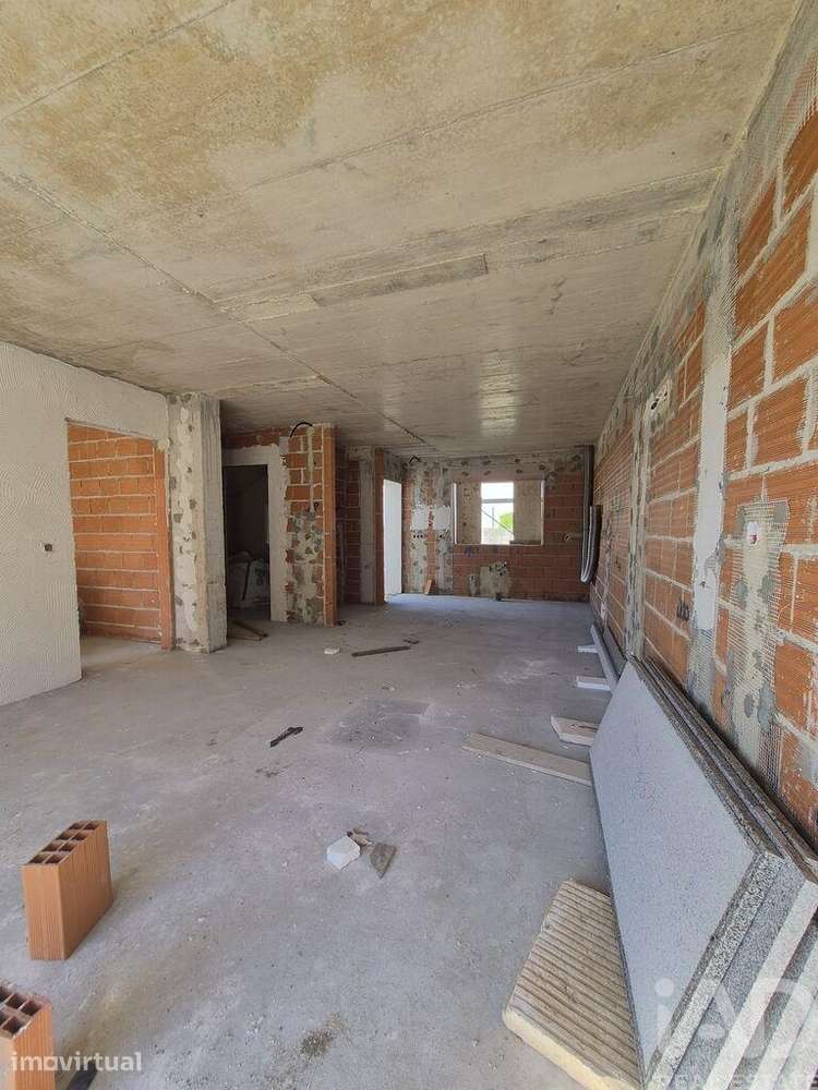 Moradia geminada T3 em Atouguia da Baleia de 174 m2 - Grande imagem: 4/24
