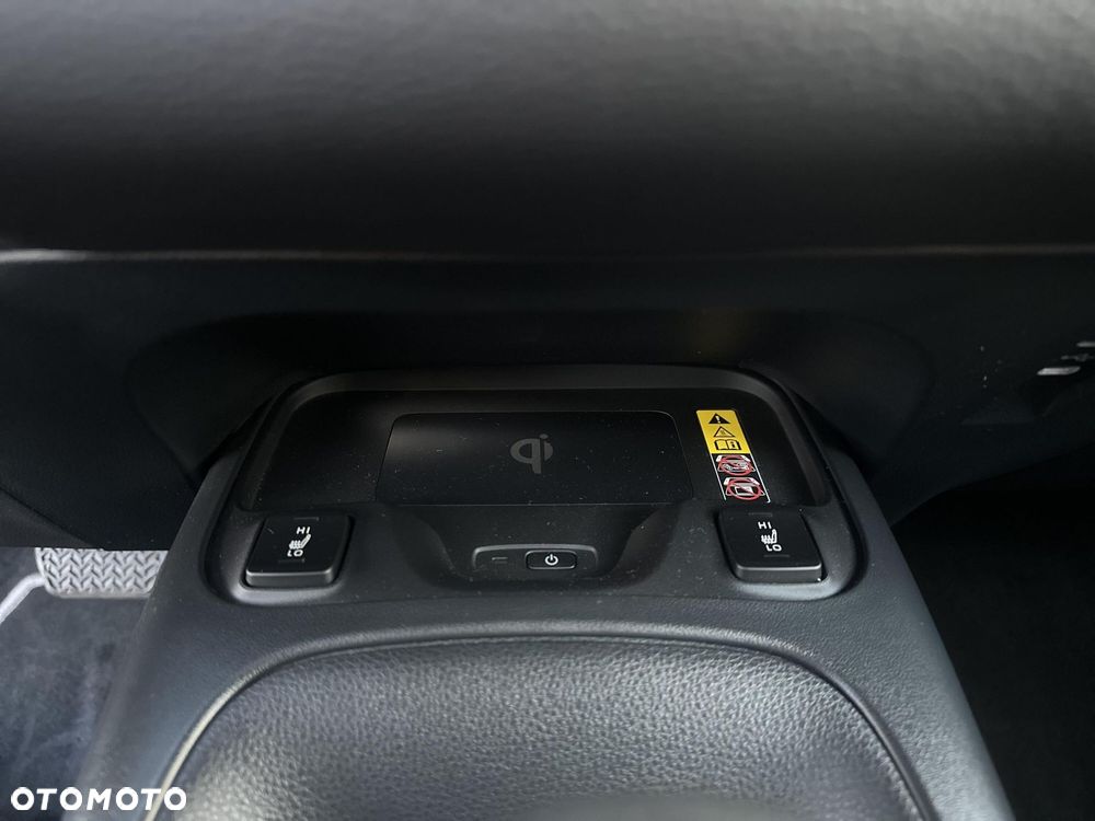 Toyota Corolla 1.8 Hybrid Style - 24