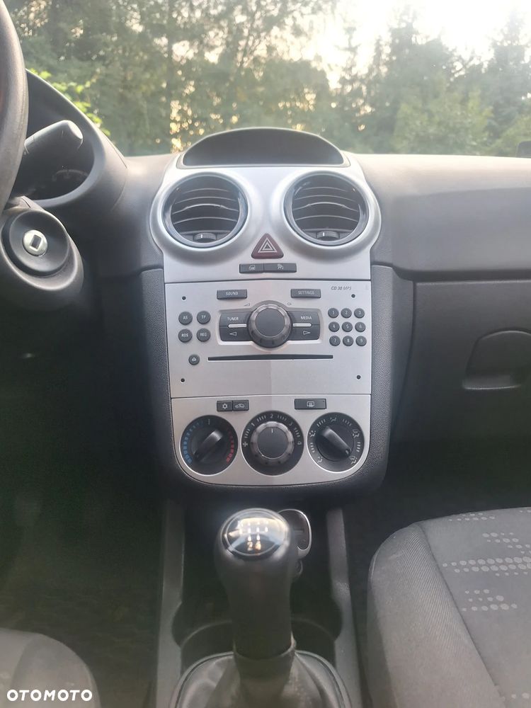 Opel Corsa - 5