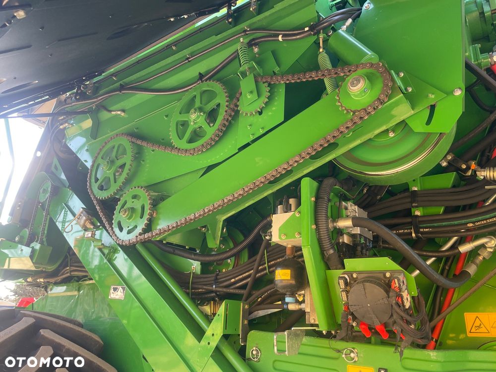 John Deere T660i HM - 16