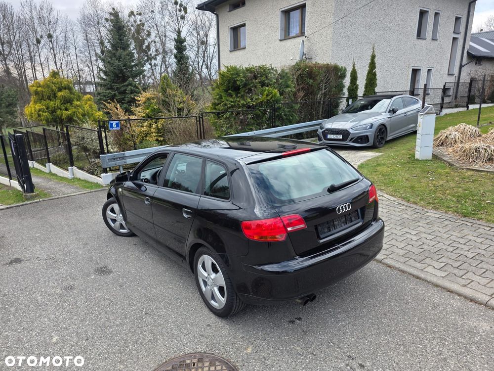 Audi A3 Sportback 2.0 FSI Ambition - 32