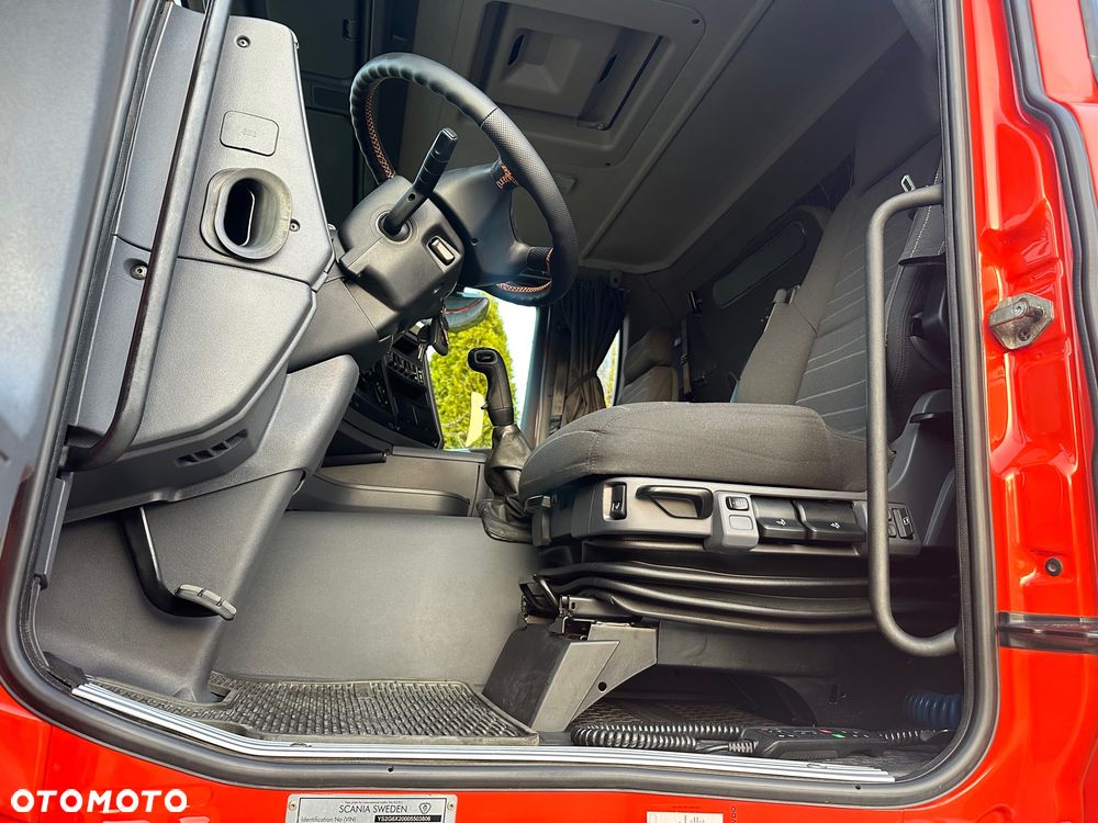 Scania / G450 / 6X2 / PUSHER / Oś-Skrętna-Podnoszona / - 31