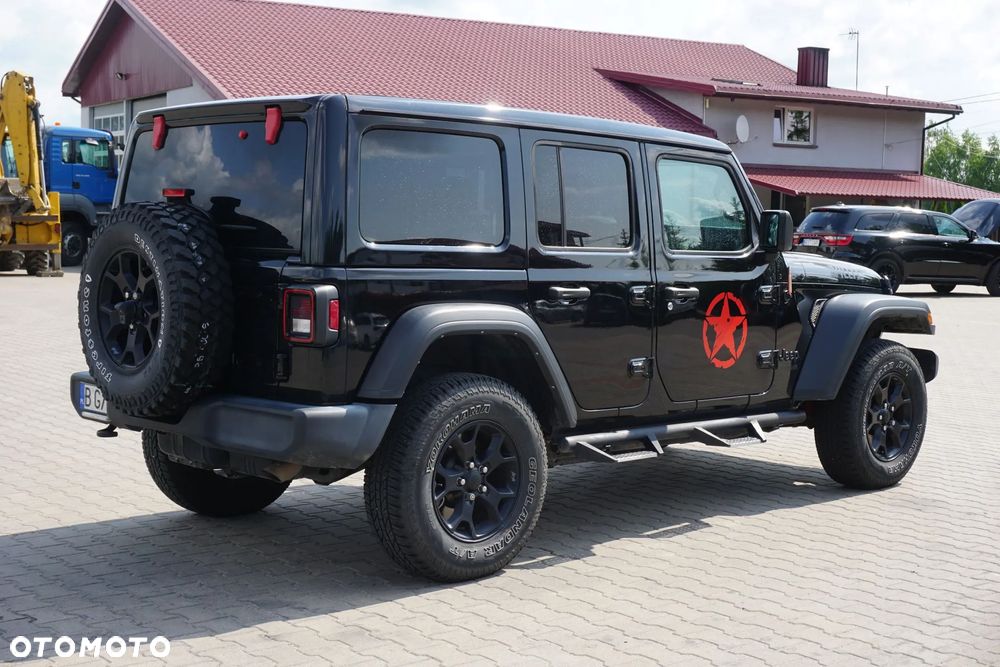 Jeep Wrangler - 6