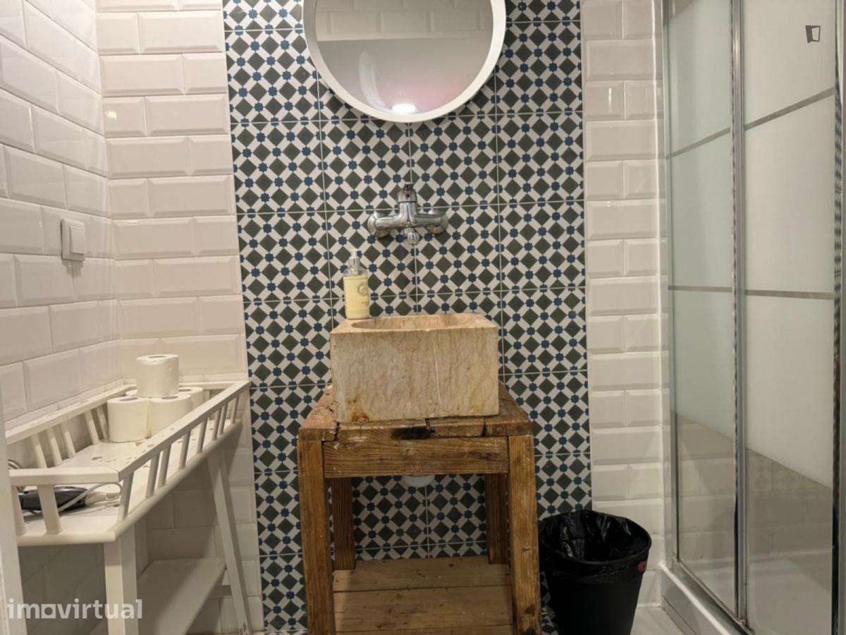 Casa com 2 quartos - localizado em São Bento Lisbon - Grande imagem: 3/13