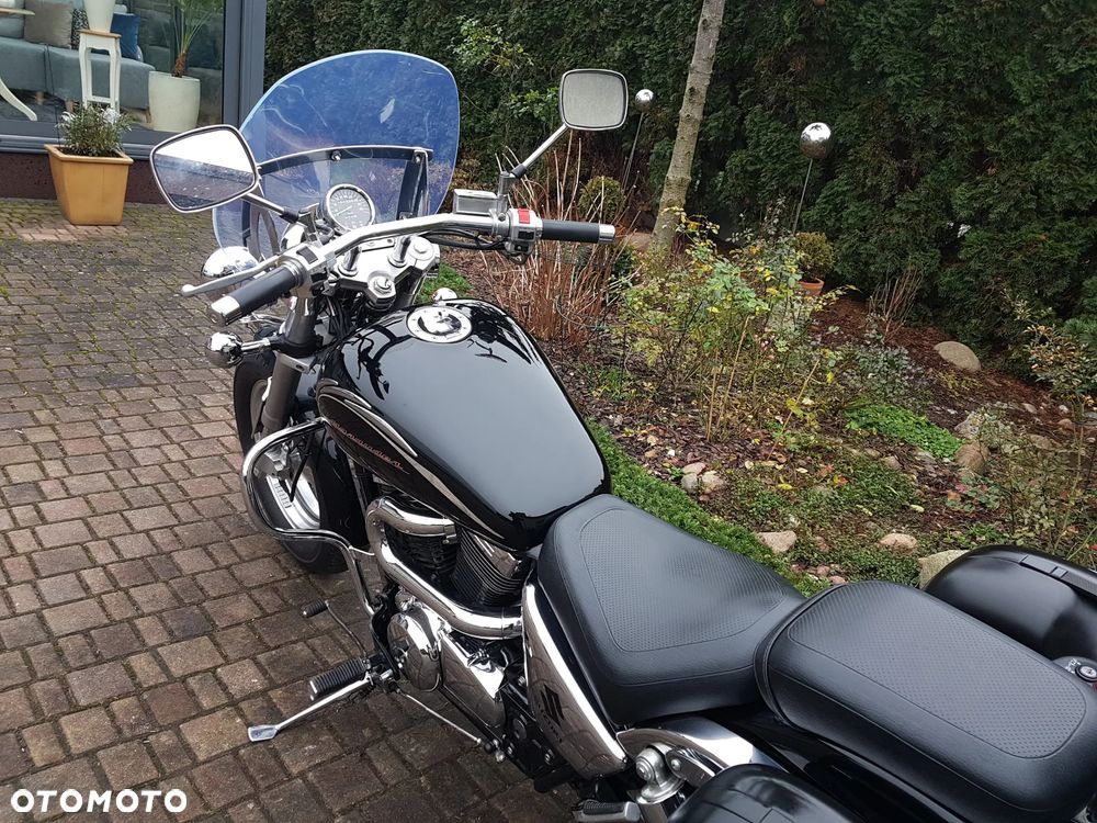 Suzuki Marauder - 18