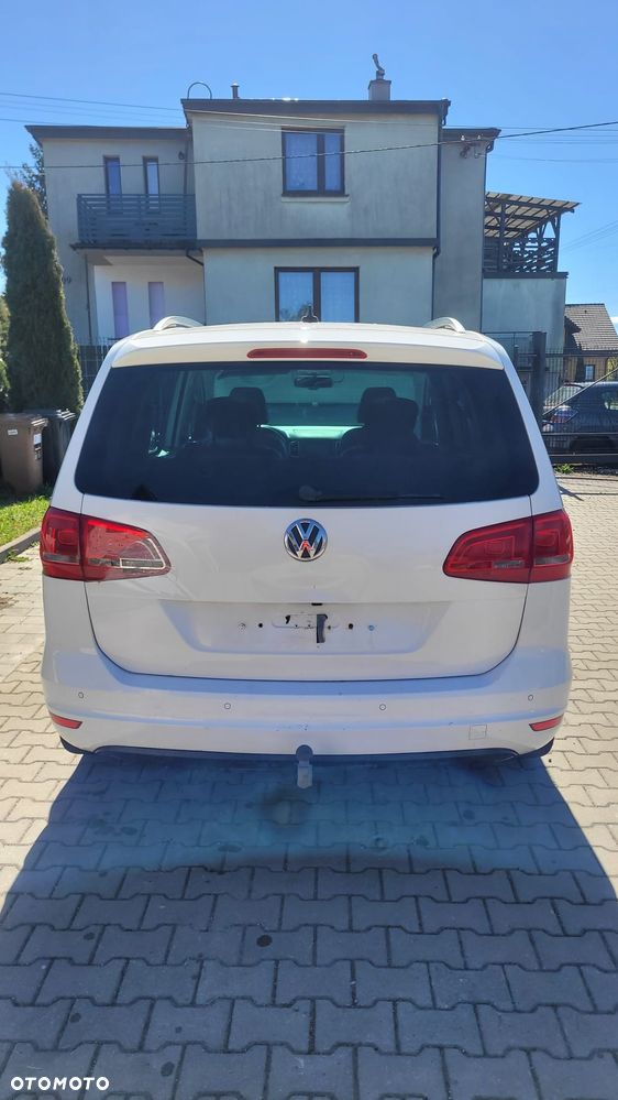 Volkswagen Sharan 2.0 TDI 4Motion BlueMotion Technology Highline - 8