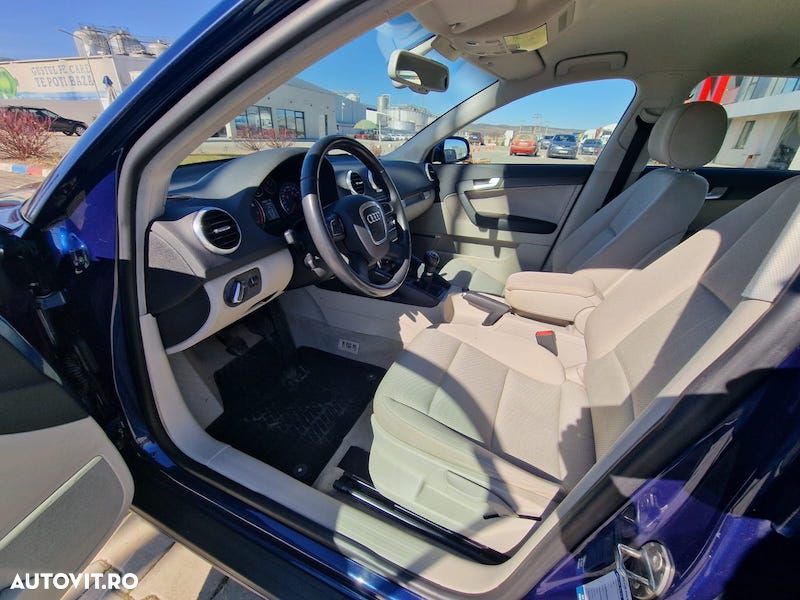 Audi A3 1.4 TFSI S line Sportpaket - 6
