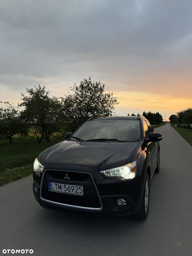 Mitsubishi ASX - 5