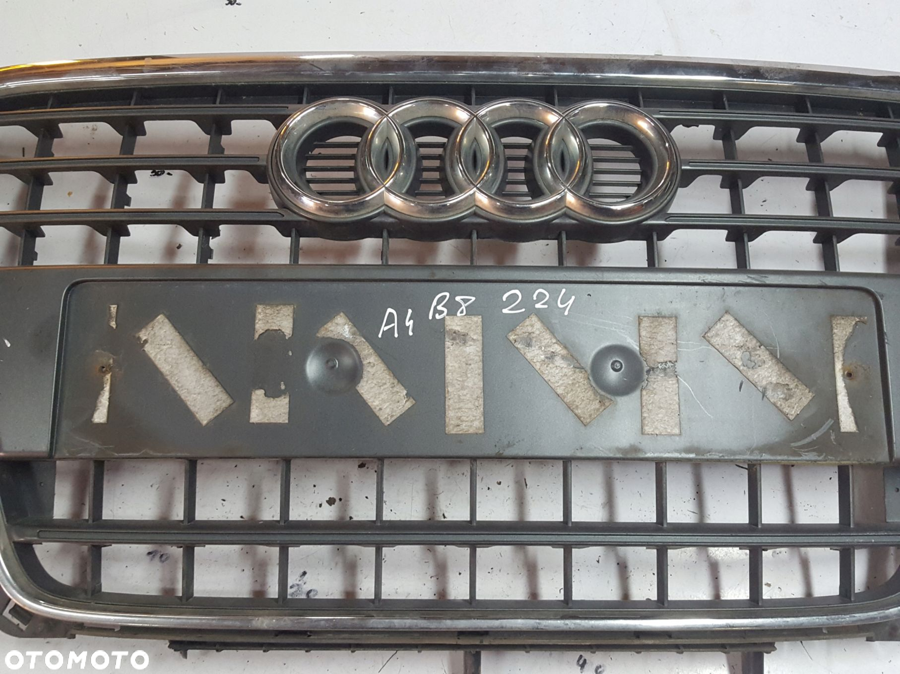 AUDI A4 B8 08-11r ATRAPA GRILL 8K0853651 - 3
