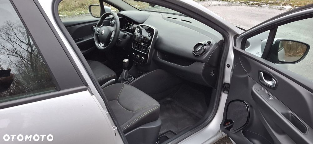 Renault Clio - 8