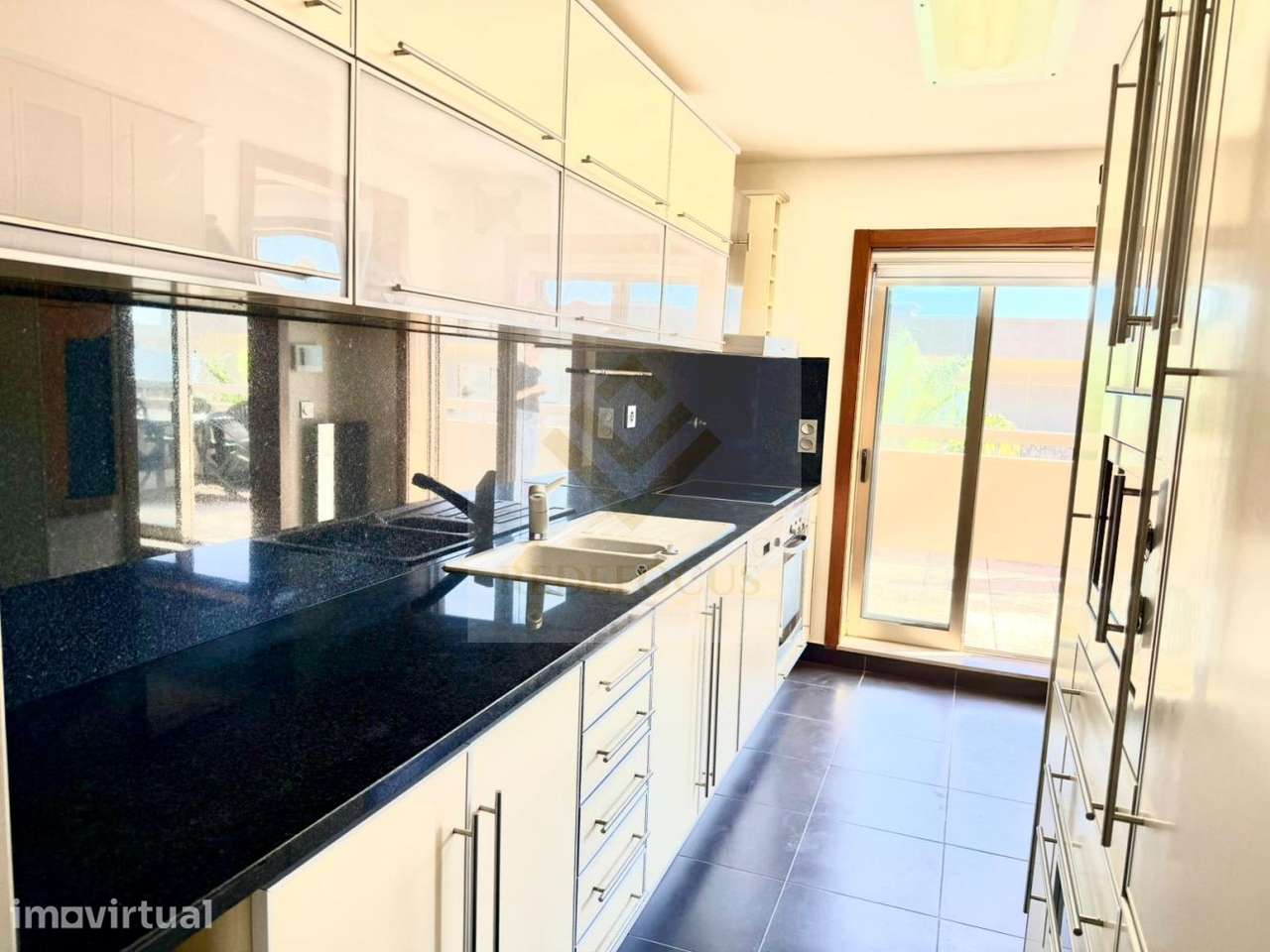 Apartamento T2 Duplex na praia de Esmoriz - Grande imagem: 2/17