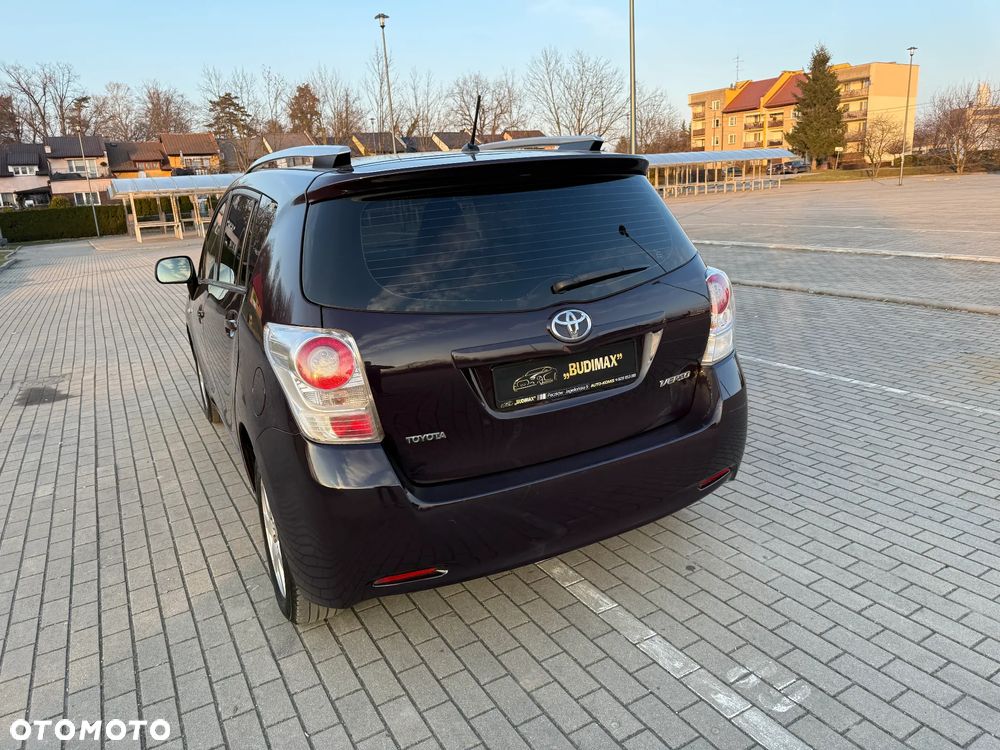 Toyota Verso 1.8 Life - 8