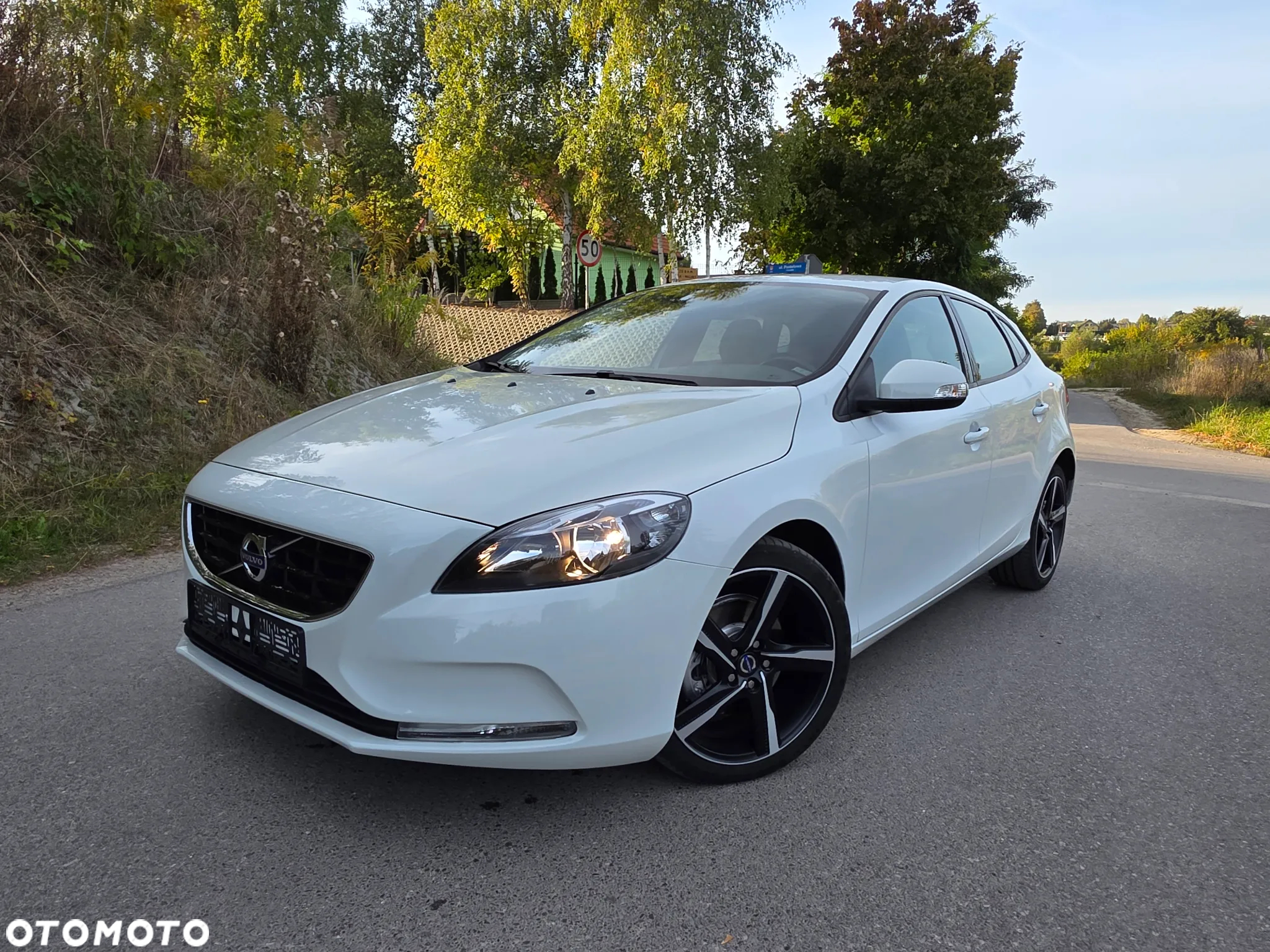 Volvo V40 D2 Summum - 4