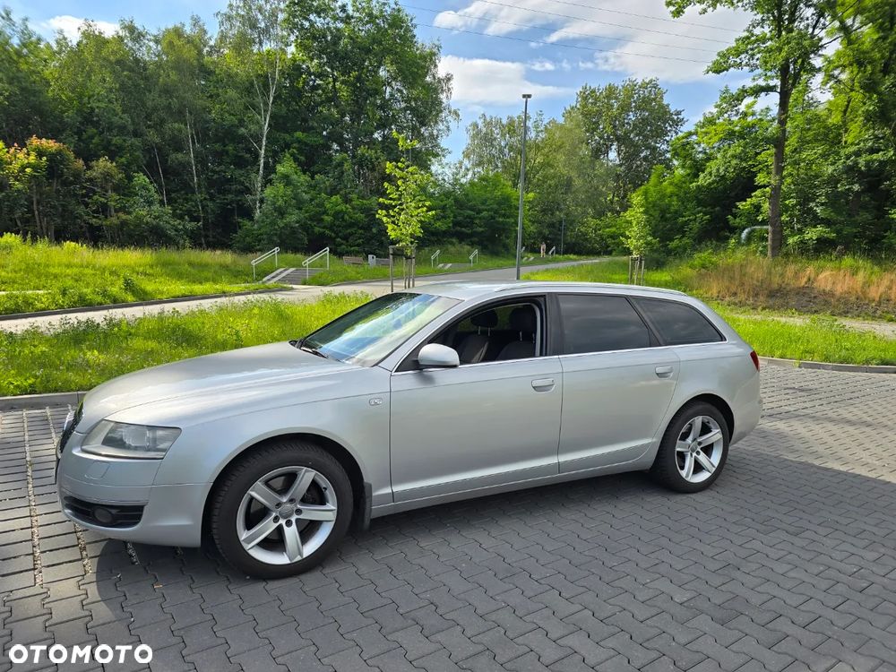 Audi A6 Avant 2.4 quattro - 2