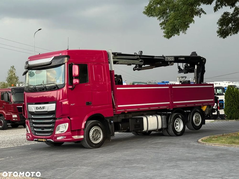 DAF XF 450/6X2/HDS HIAB FASSI F195AS/CAŁY NA PODUCHACH/CHWYTAK PALETOWY Z ROTATOREM/UDZWIG 1600 KG NA 11M/ Z NIEMIEC - 10