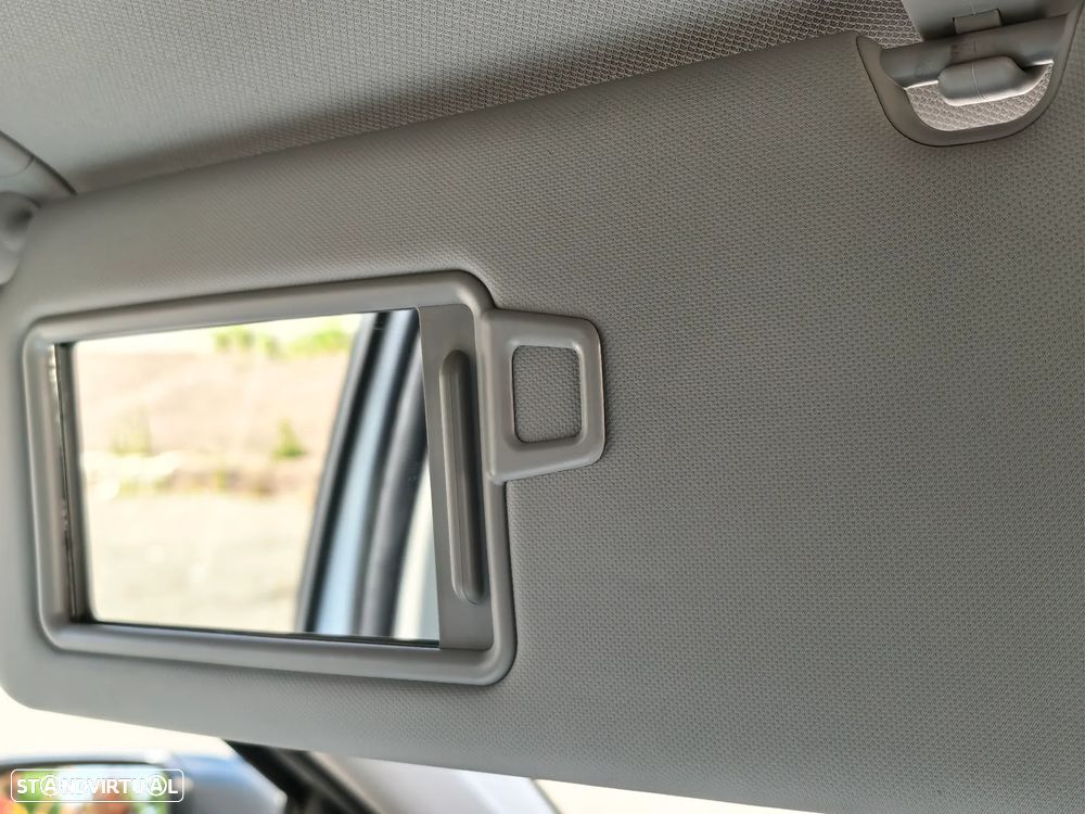 Hyundai Tucson 1.6 T-GDI HEV Vanguard - 29