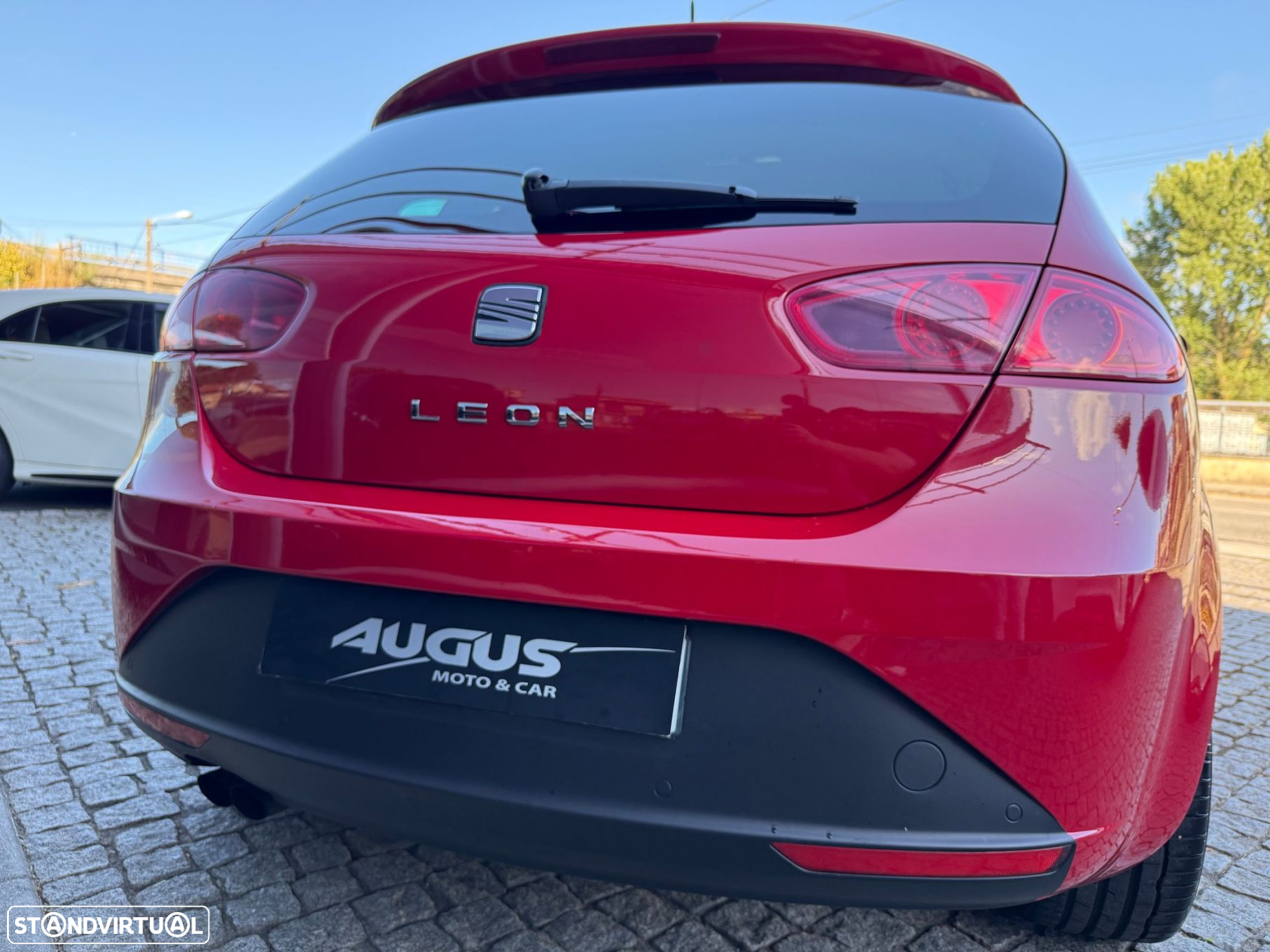 SEAT Leon 2.0 TDI Style - 4