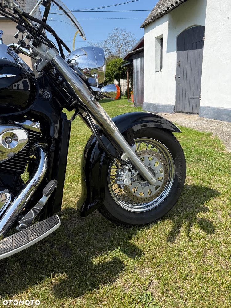 Suzuki VL 800 Volusia - 12